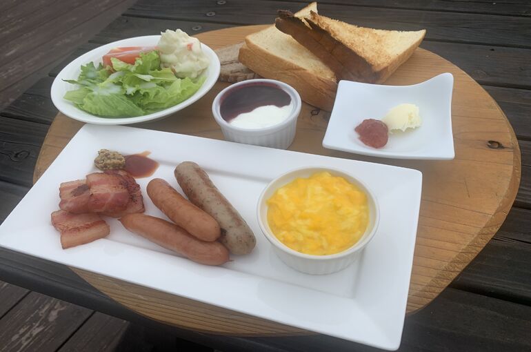 グランピング　朝食